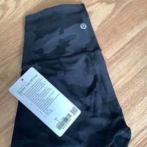 Lululemon leggings Wunder Under Deep Camo 21”